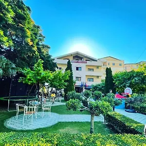 4* Hotel Ambasador